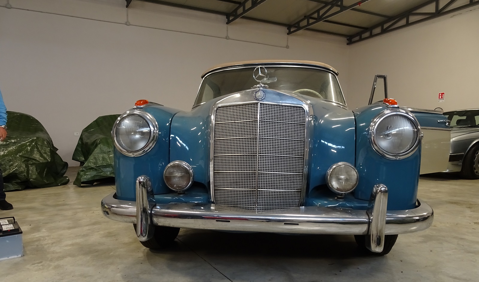 Mercedes-Benz 220SE  PONTON Cabriolet