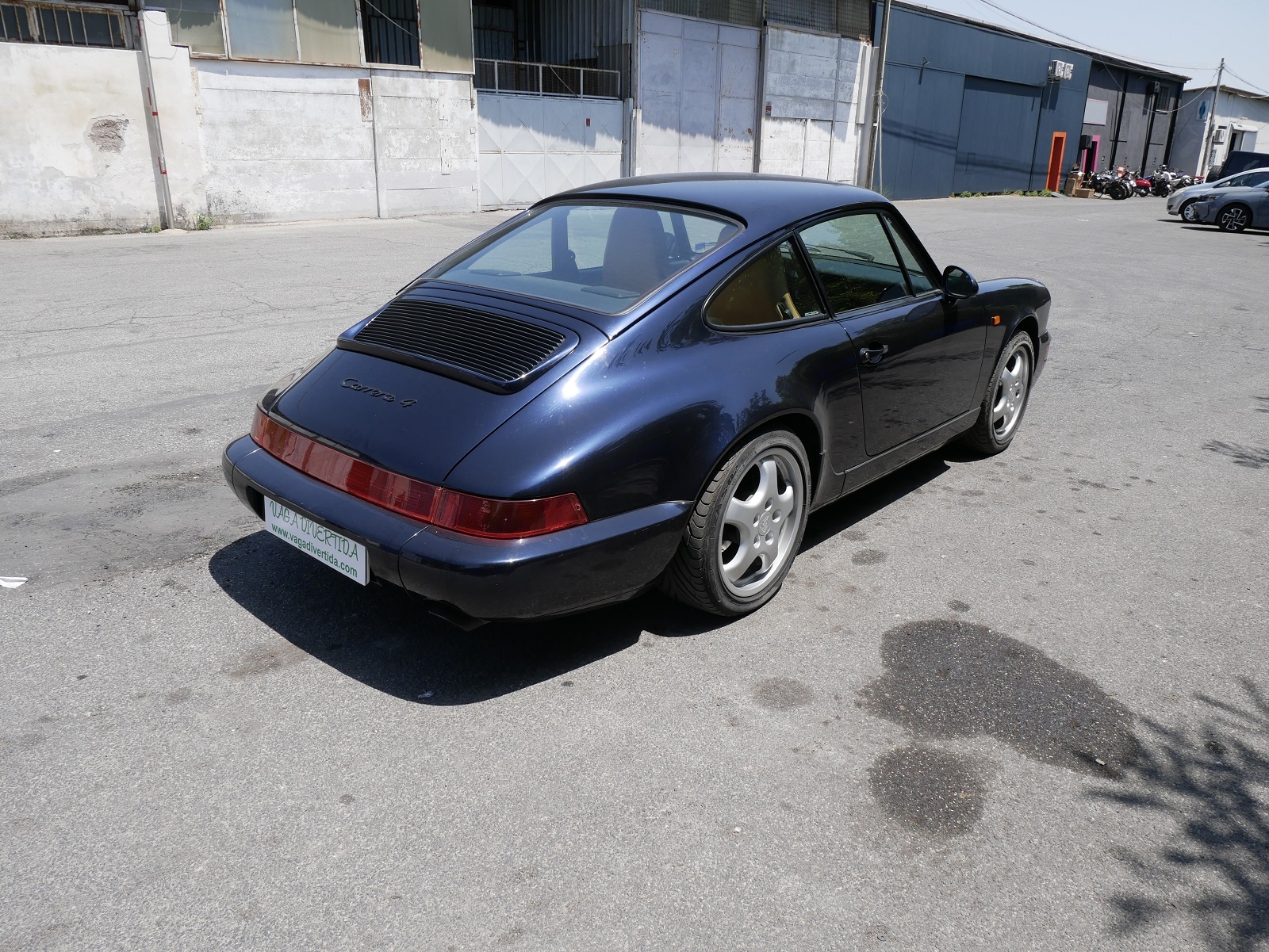  Porsche 911 Carrera 4 Coupe