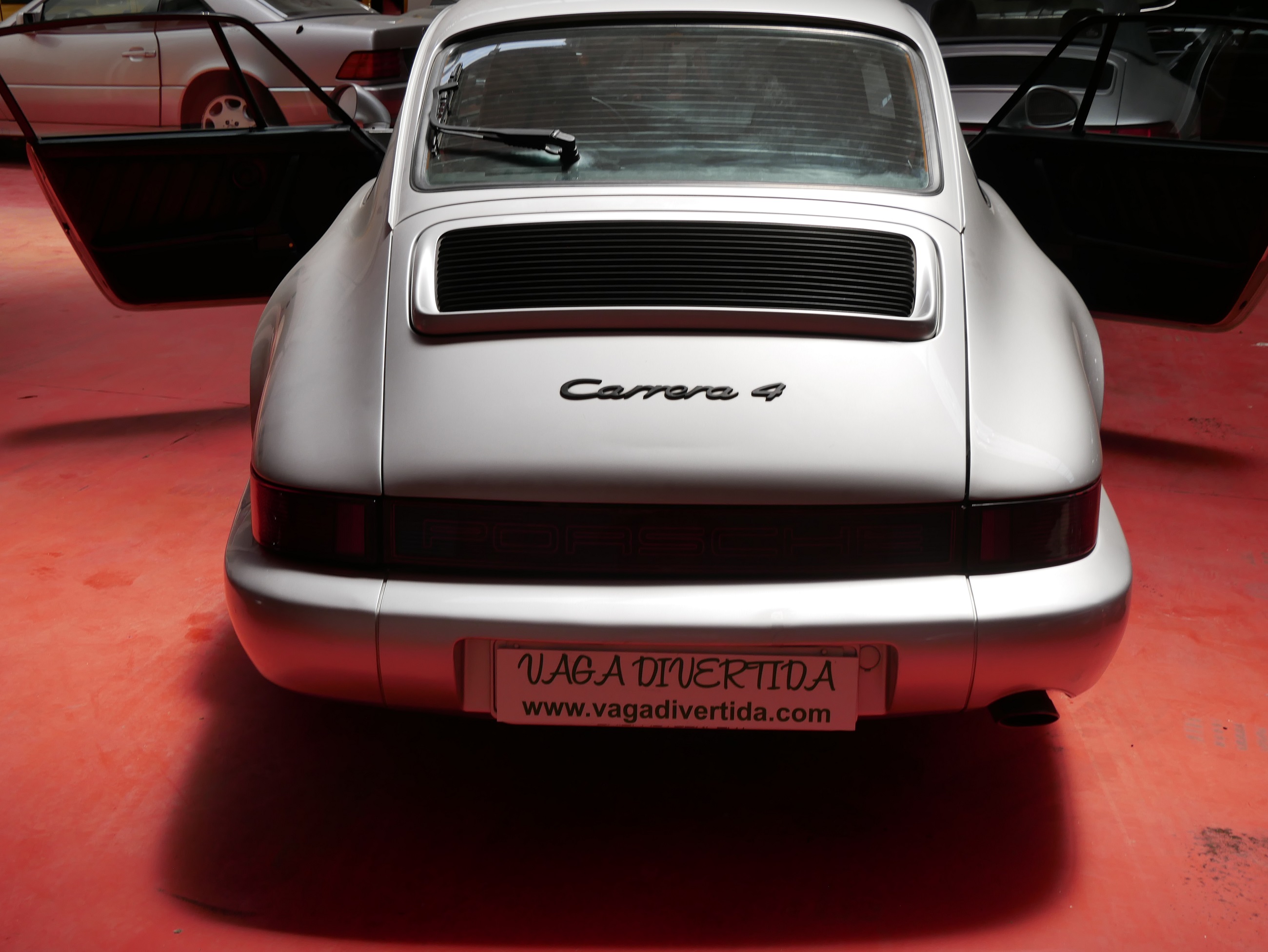 Porsche 911 (964) Carrera 4 Coupe