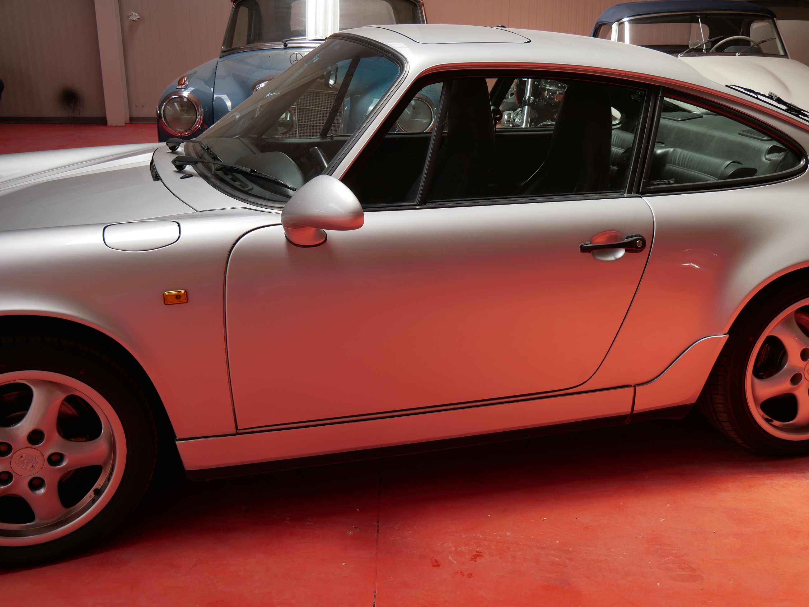 Porsche 911 (964) Carrera 4 Coupe