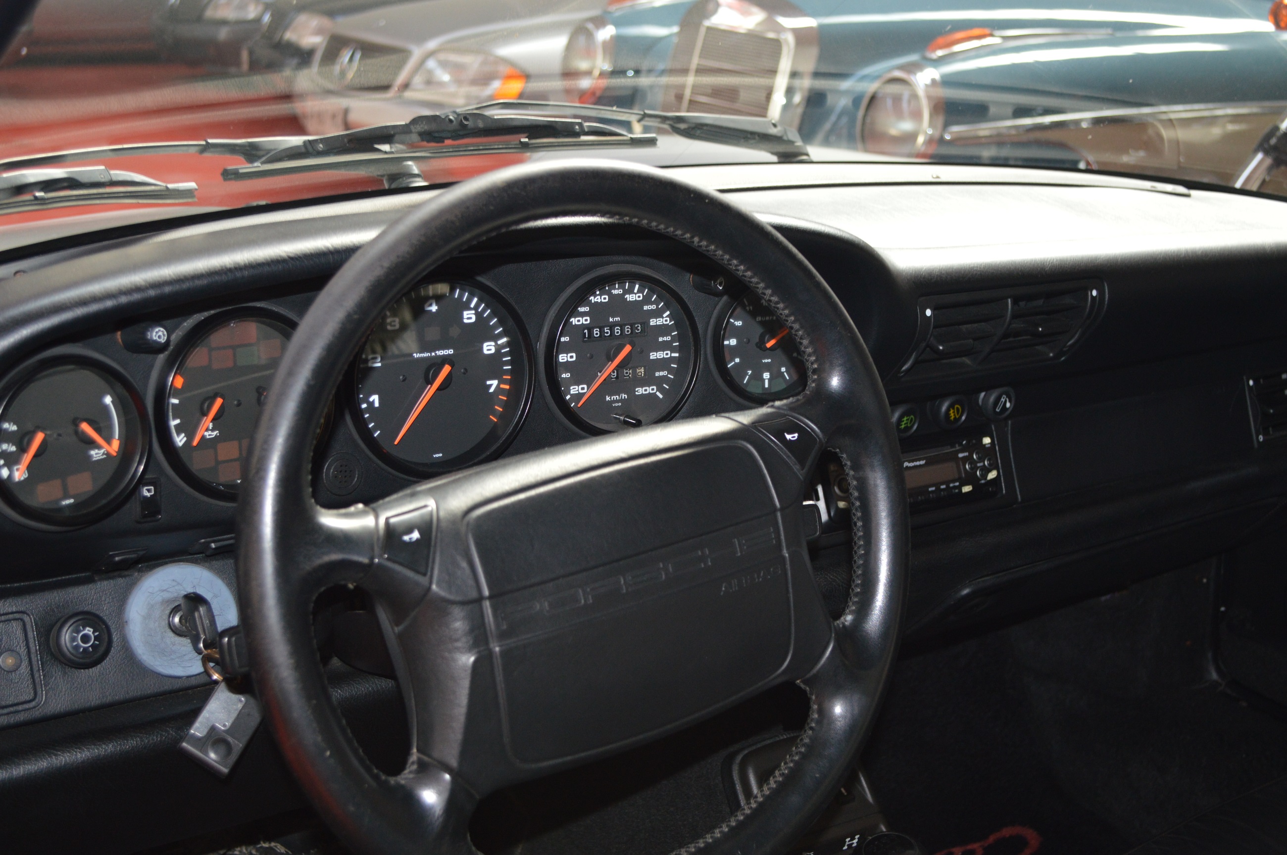 Porsche 911 (964) Carrera 4 Coupe