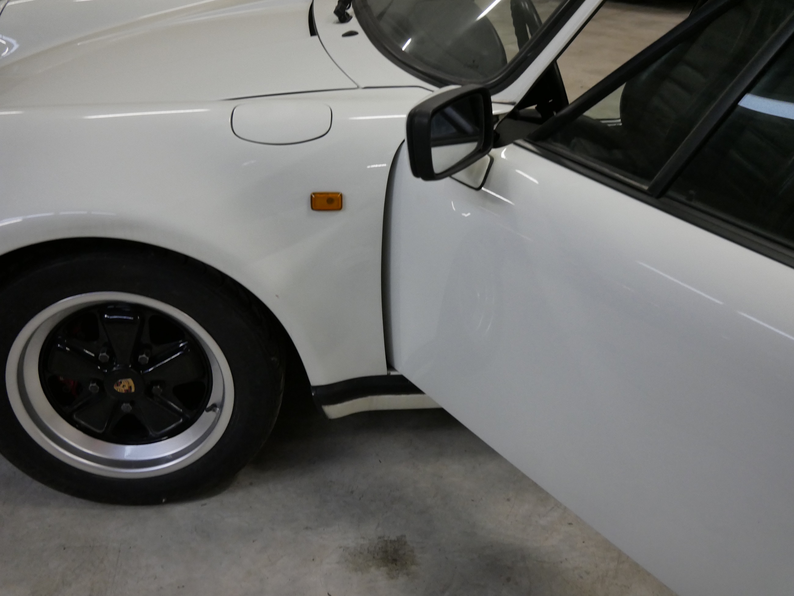Porsche 930 TURBO