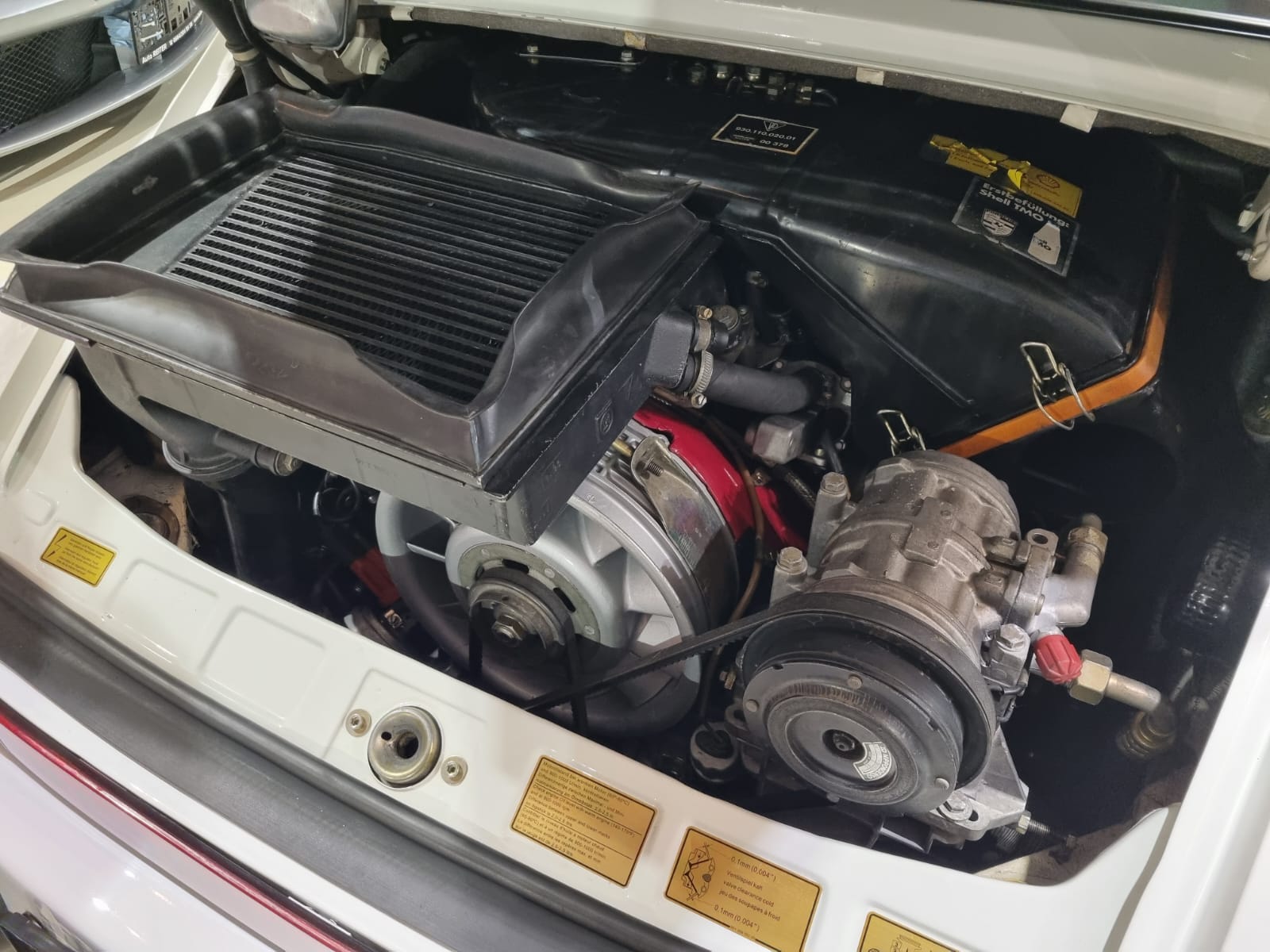 Porsche 930 TURBO