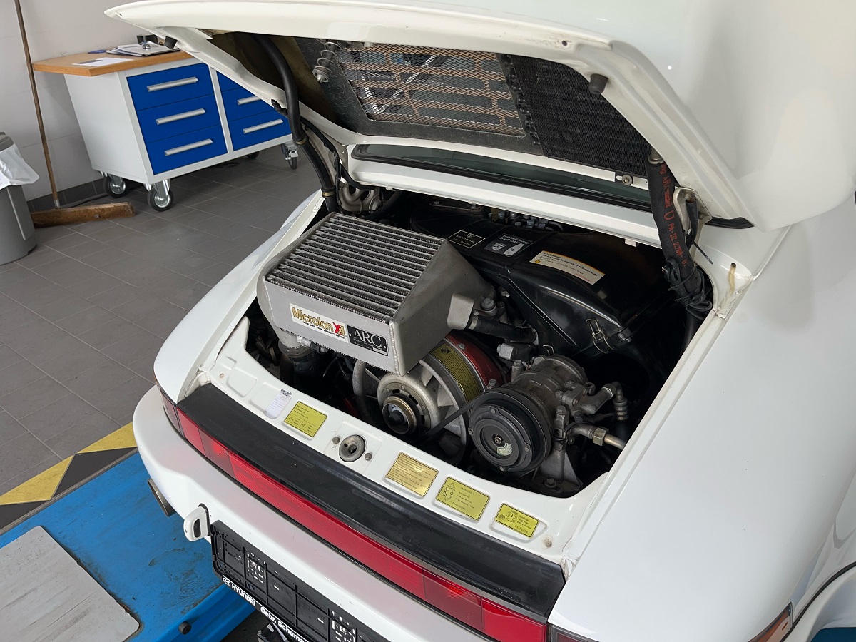 Porsche 911/930 Turbo 3.3