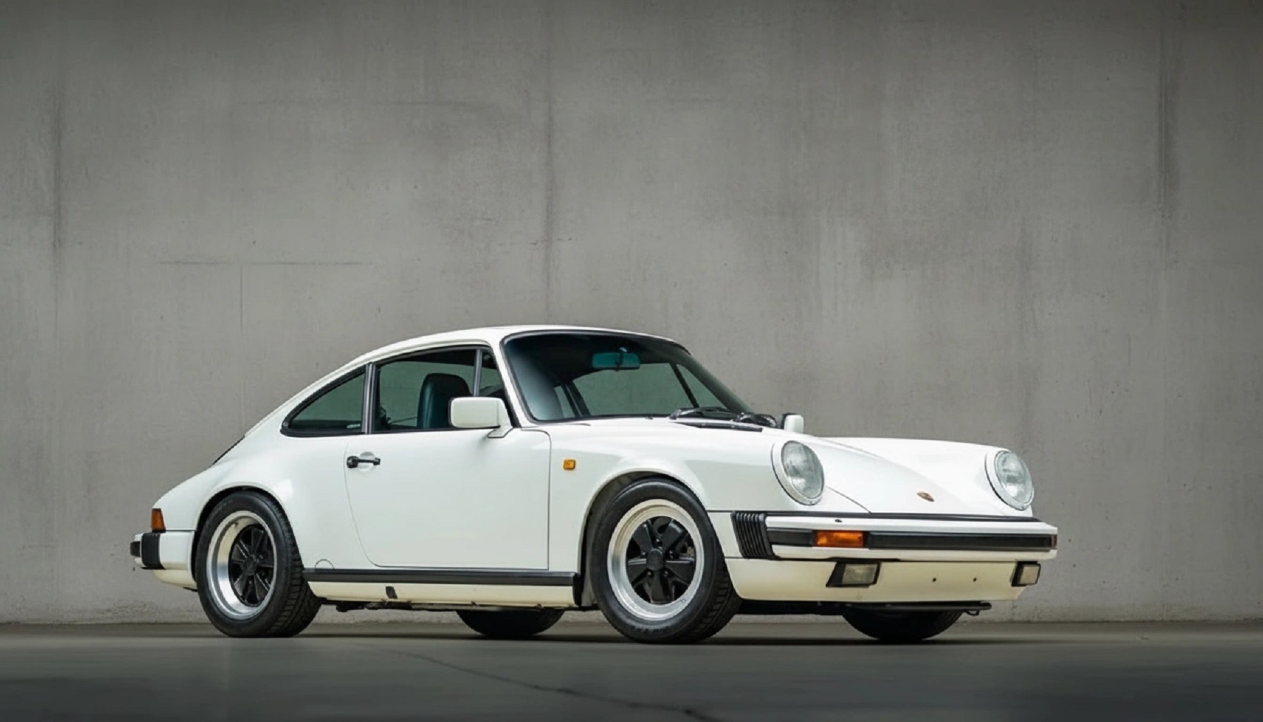 Porsche 911 Carrera Coupe G50