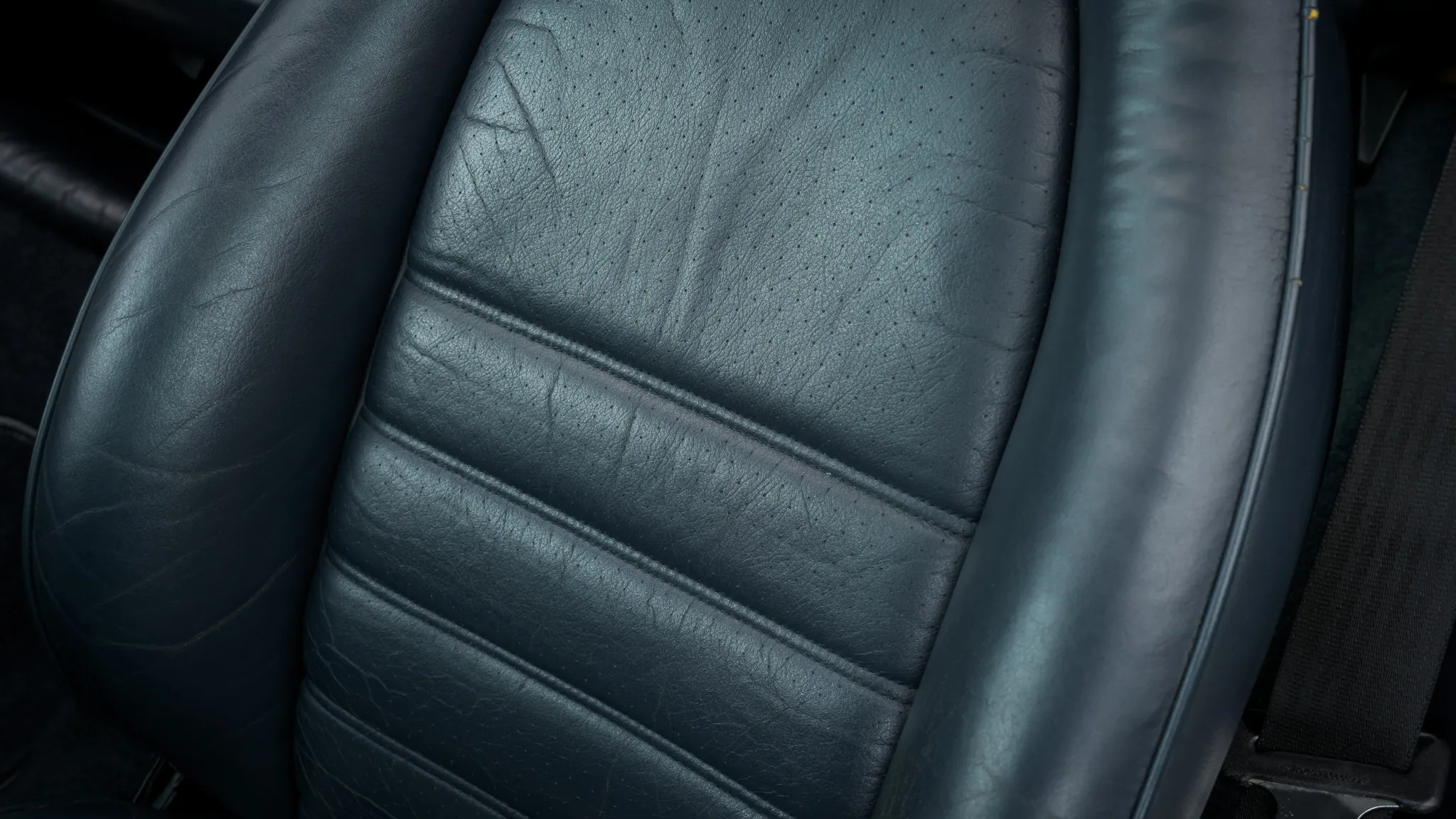 Porsche 911 Carrera Coupe G50